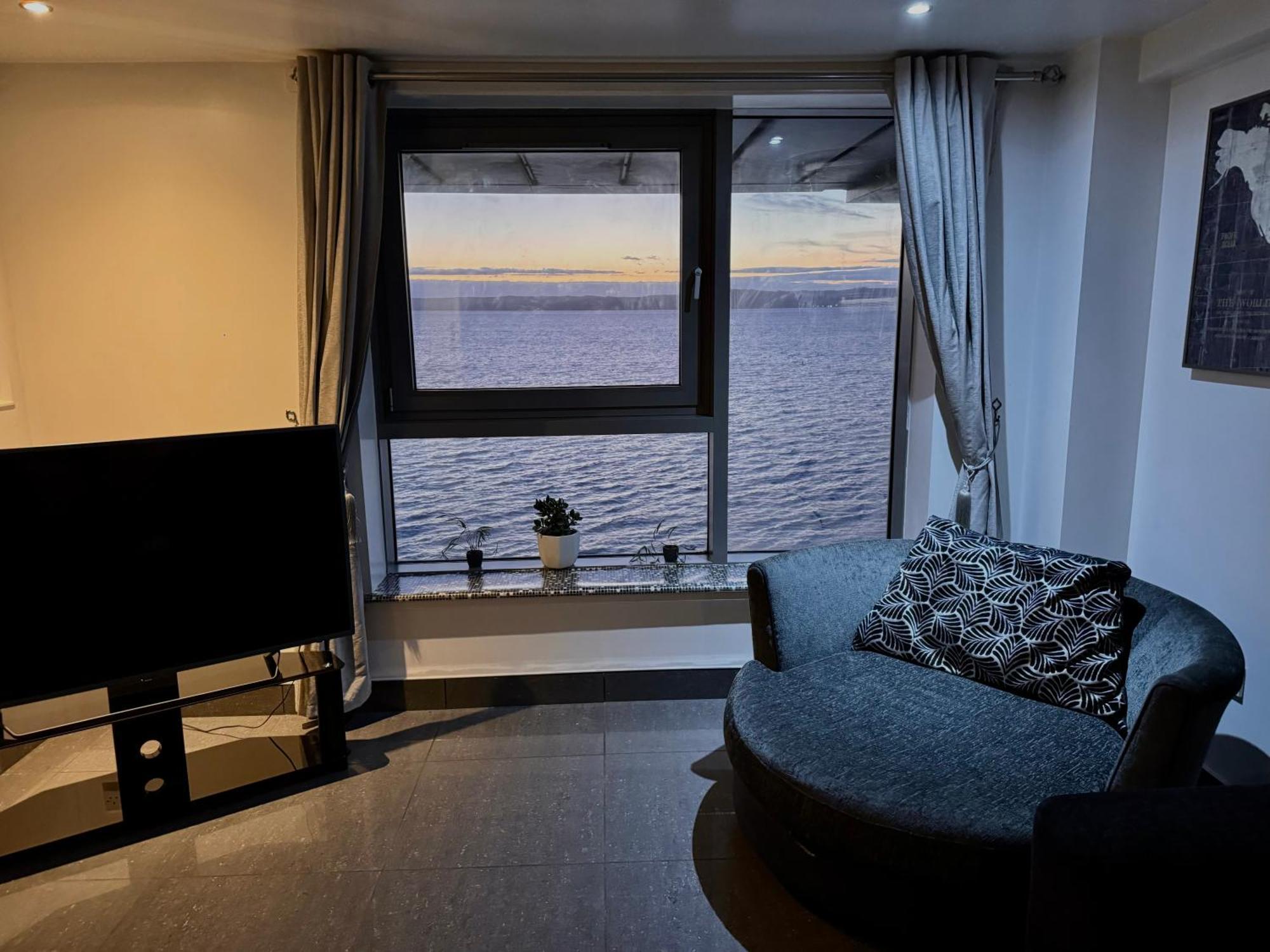 Ocean Park Apartments - Oceanfront - Free Parking And Fast Wifi EDI Exterior foto