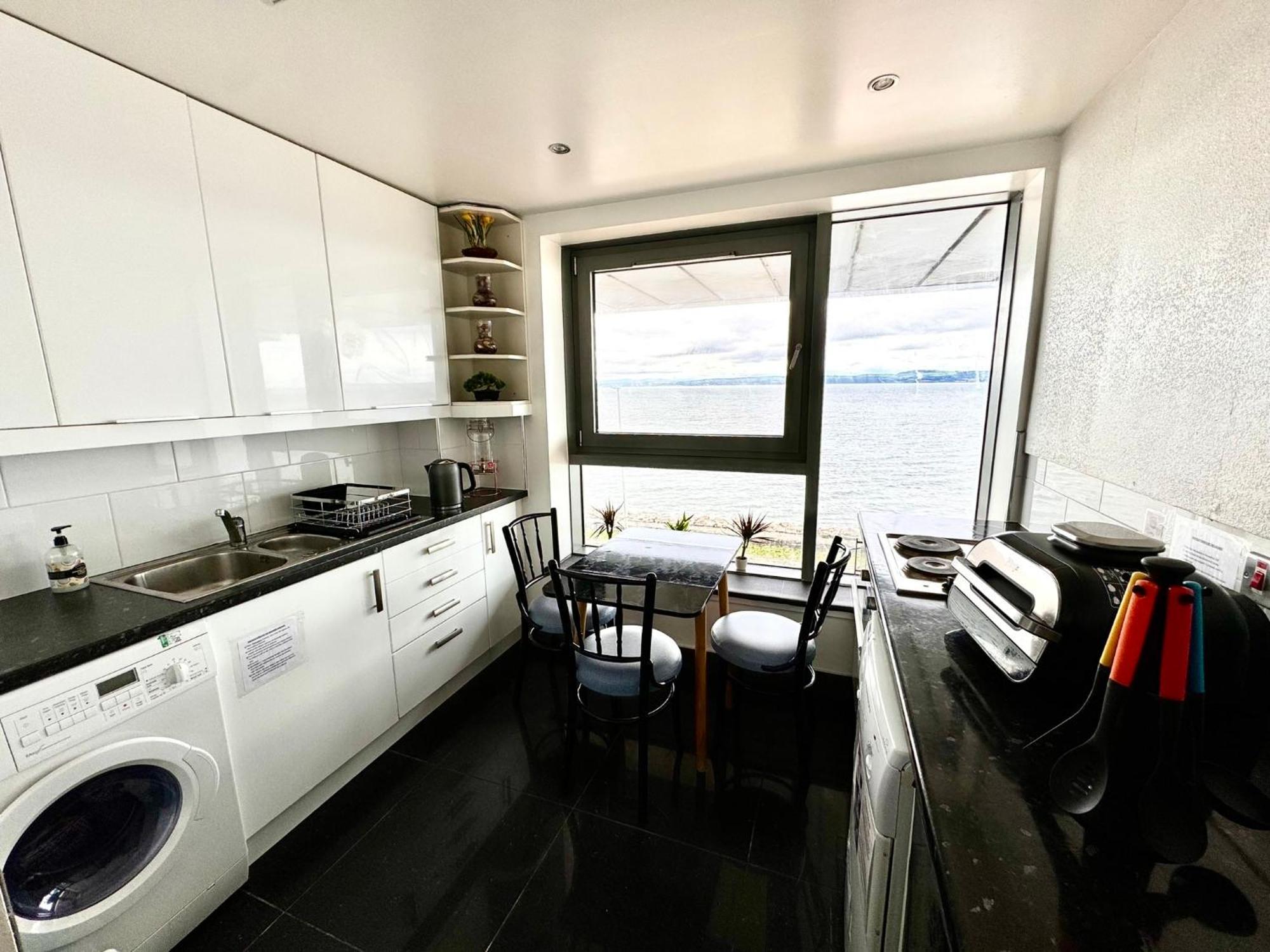 Ocean Park Apartments - Oceanfront - Free Parking And Fast Wifi EDI Exterior foto